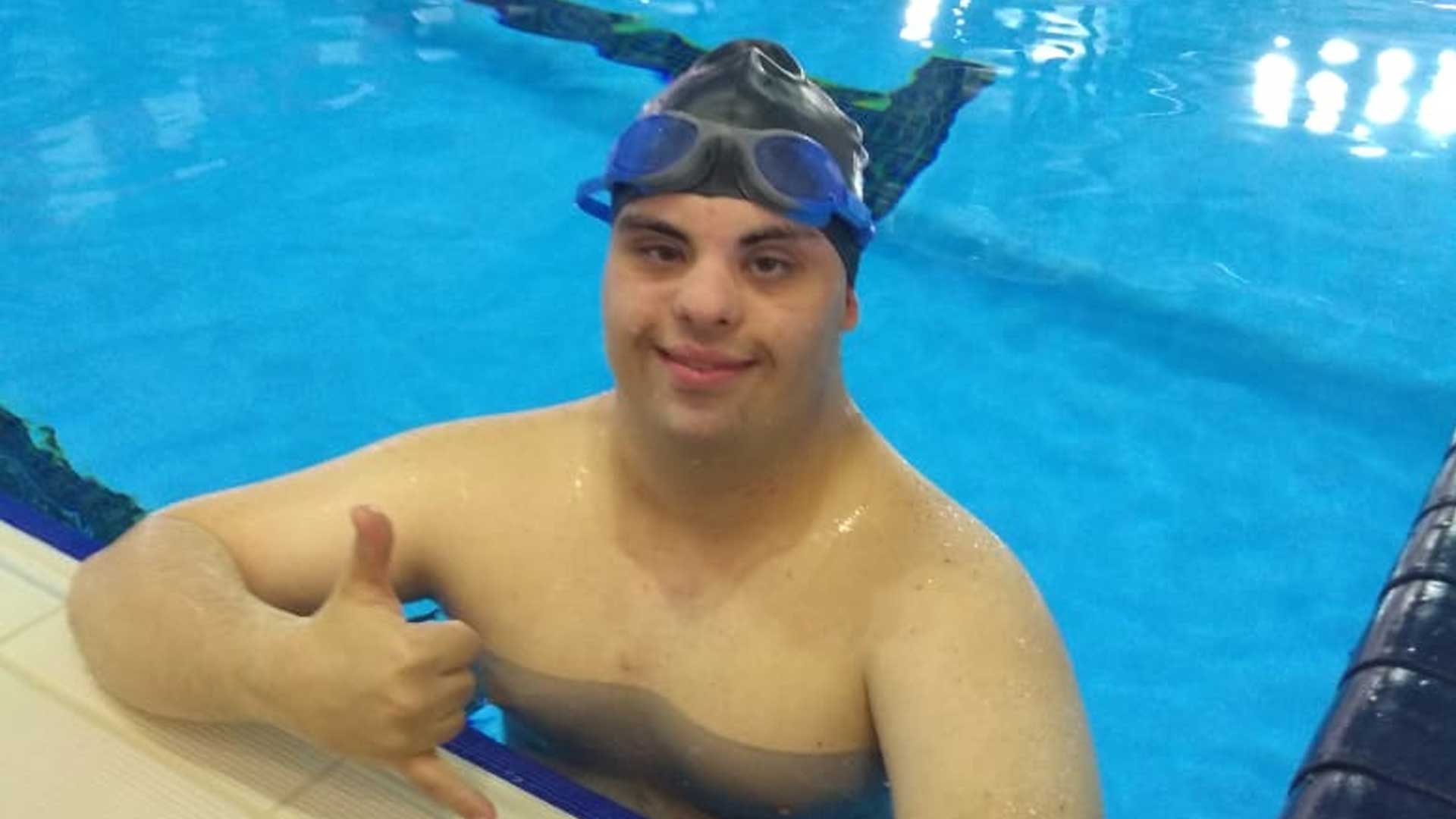 Conheça a história de Lucas Vasconcelos, o primeiro triatleta com Síndrome de Down do Brasil